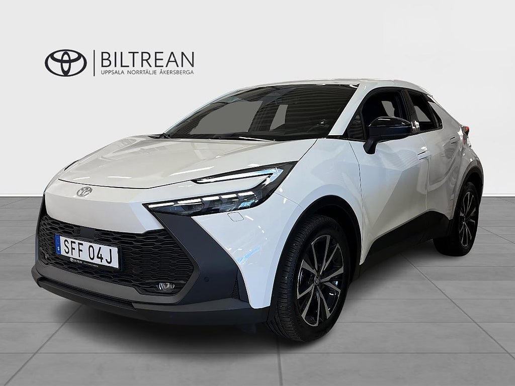 Toyota C-HR 2,0 Laddhybrid FWD Style Teknikpaket V-hjul Ingår!