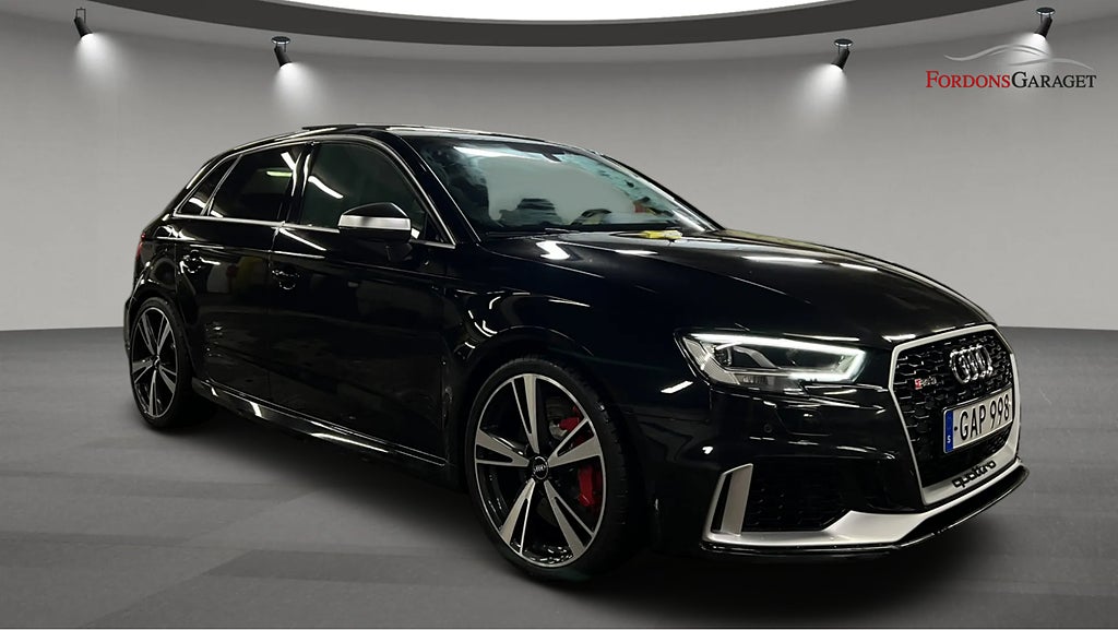 Audi RS3 2.5 TFSI DOWNPIPE TAKLUCKA COCKPIT SVENSK B&O