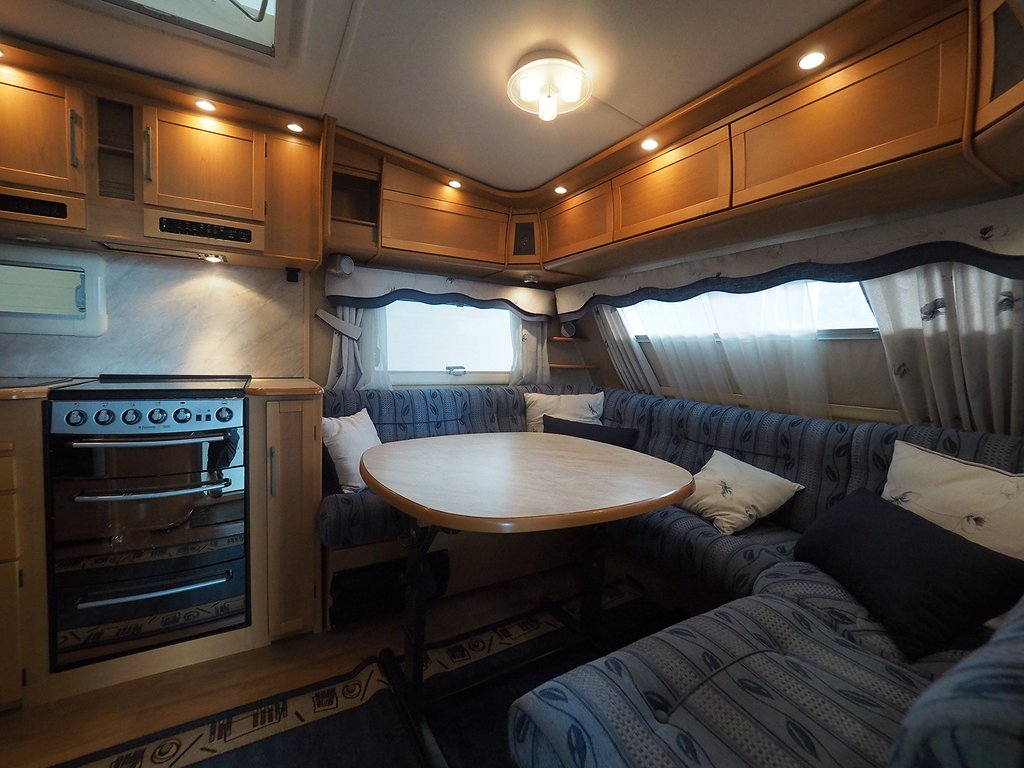 Kabe Royal Hacienda 880 B TDL KS 2007