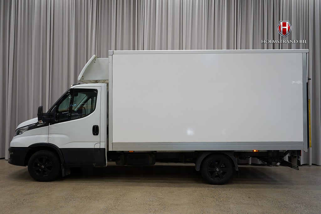 Iveco Daily 35-140 Chassi Cab Volymskåp Bakgavellyft Värmare 