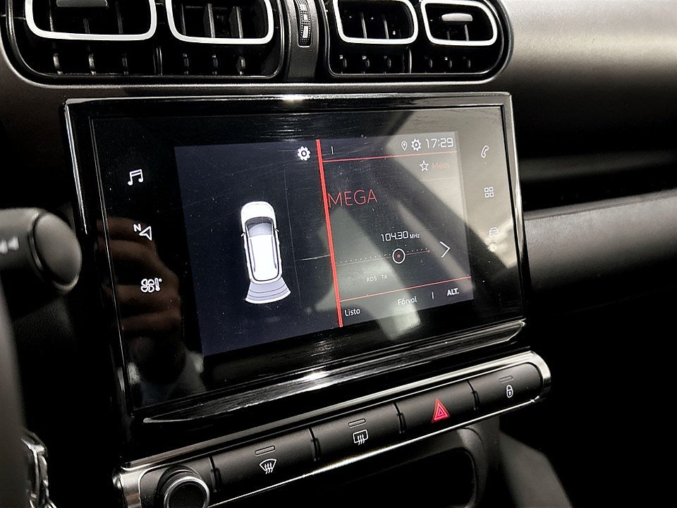 Bild på Citroën C3 Aircross Shine 1.2 PT 130hk Aut - CARPLAY, BACKSENSORER