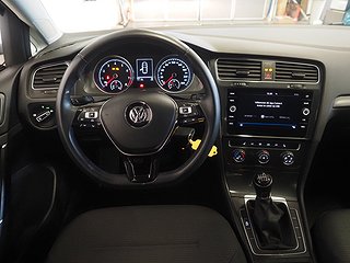 Halvkombi Volkswagen Golf 10 av 18