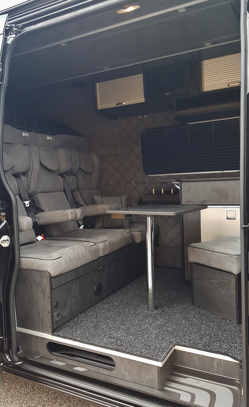 Mercedes-Benz Sprinter 319 CDI 190hk Aut Crossbuss Smartvan