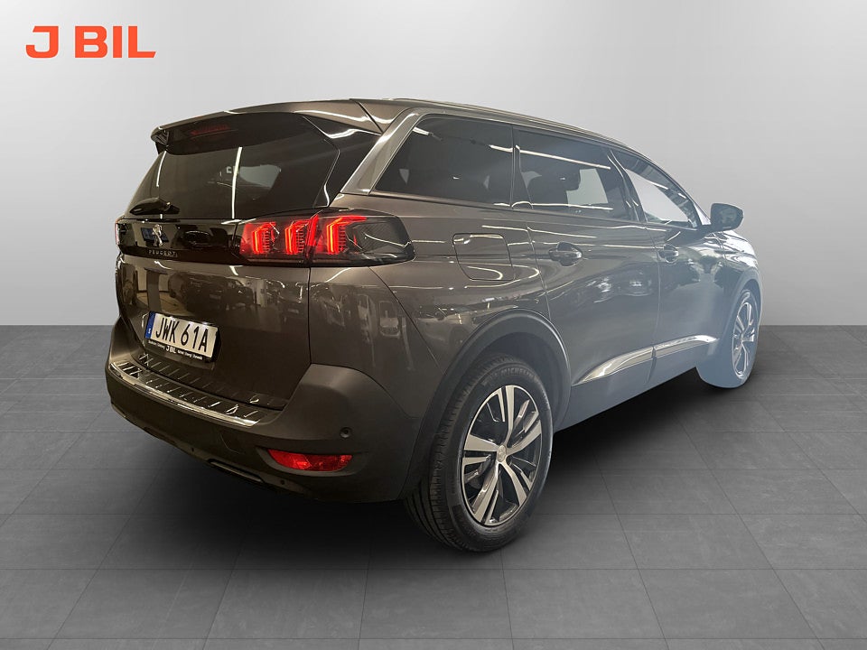 Bild på Peugeot 5008 Allure Pack 1.2 PT 130hk Aut B-KAMERA CARPLAY