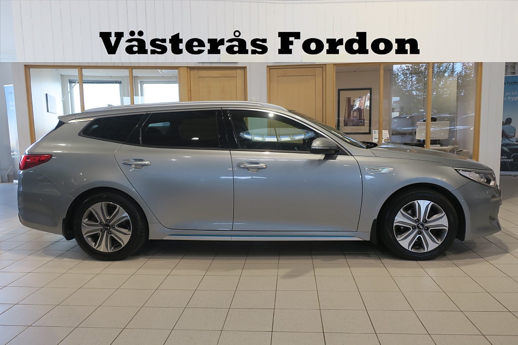 Kia Optima Plug-in Hybrid Advance Plus 2 Pano Drag H&K Läder 360°
