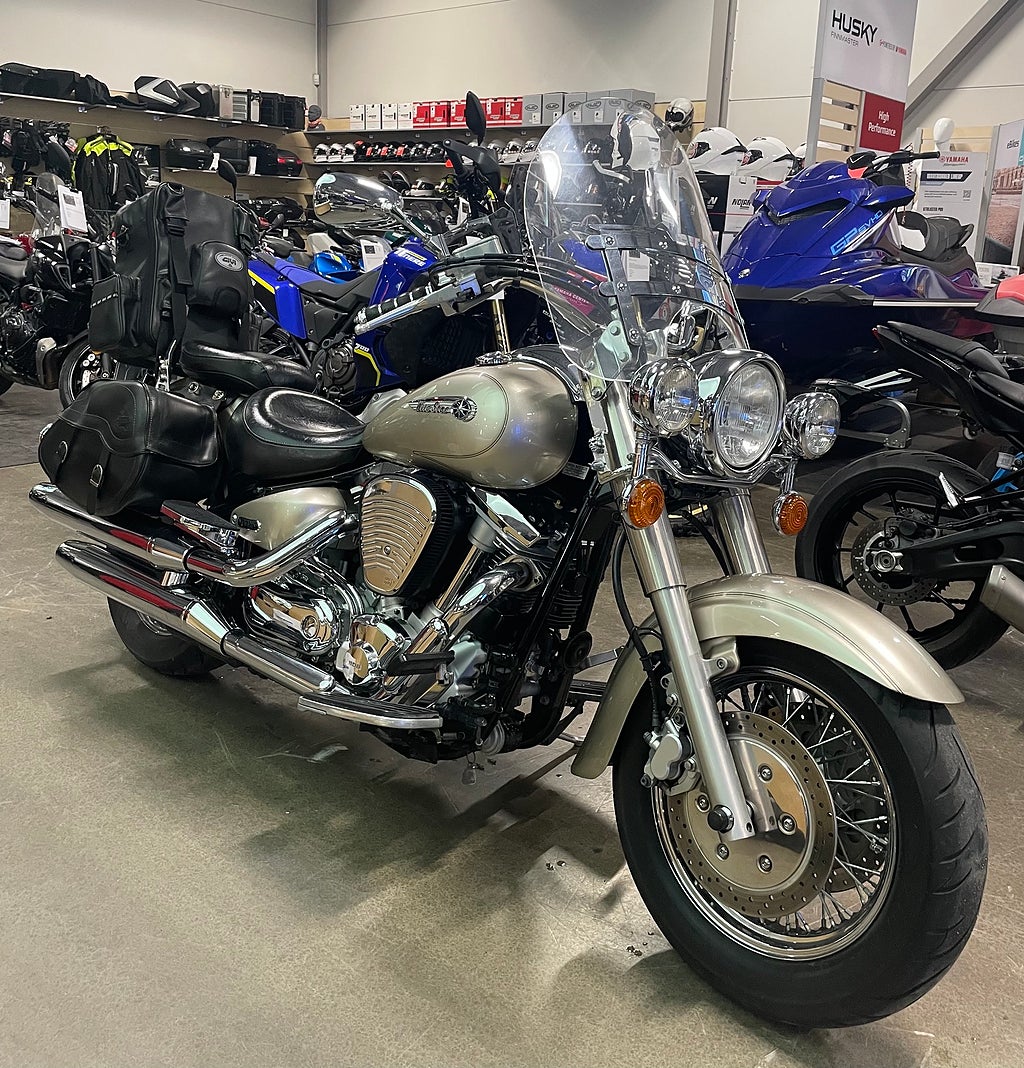 Yamaha XV1600A extra givi väska wild star xv1600 