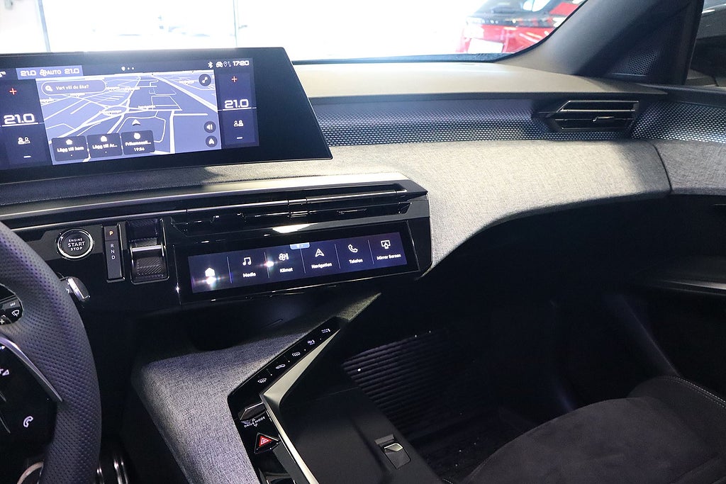 Bild på Peugeot E-5008 GT 214hk Aut - 7-SITS, 360-KAMERA, RATTVÄRME
