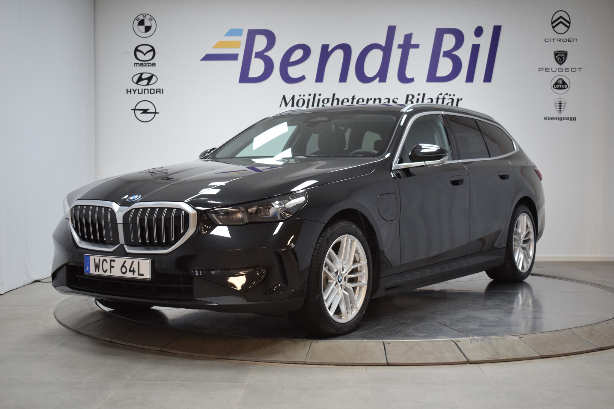 BMW 530 e xDrive Touring 2026, bild 7/10
