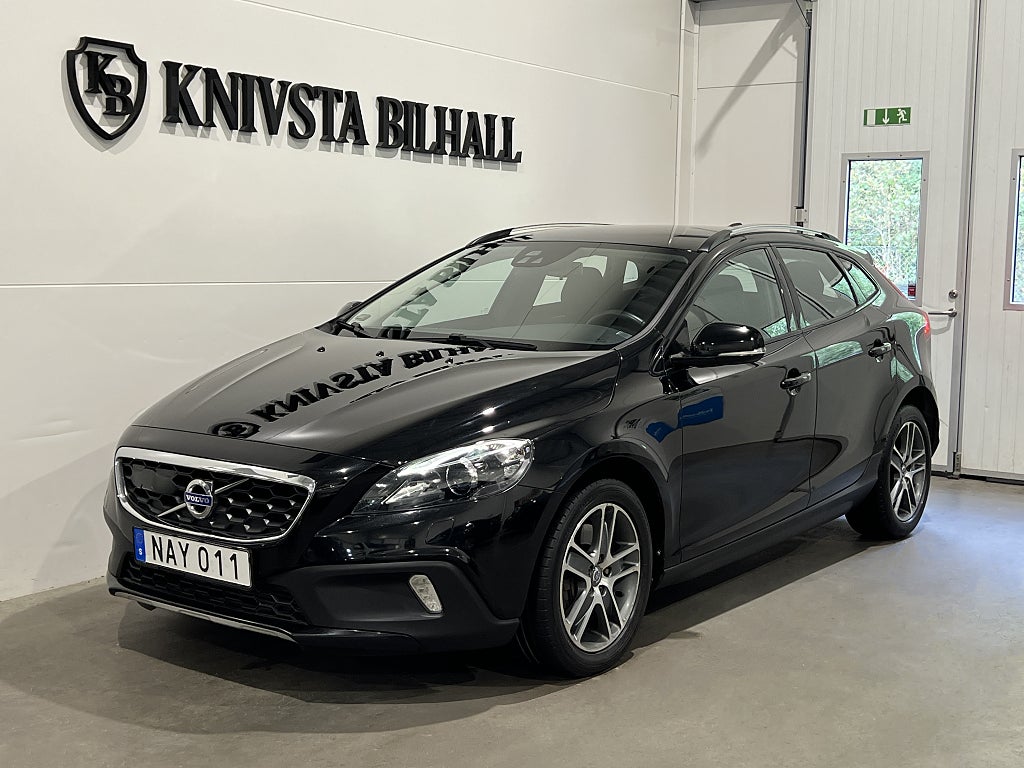 Volvo V40 Cross Country D3 Geartronic Momentum Business Edt Pro Navi Drag 150hk