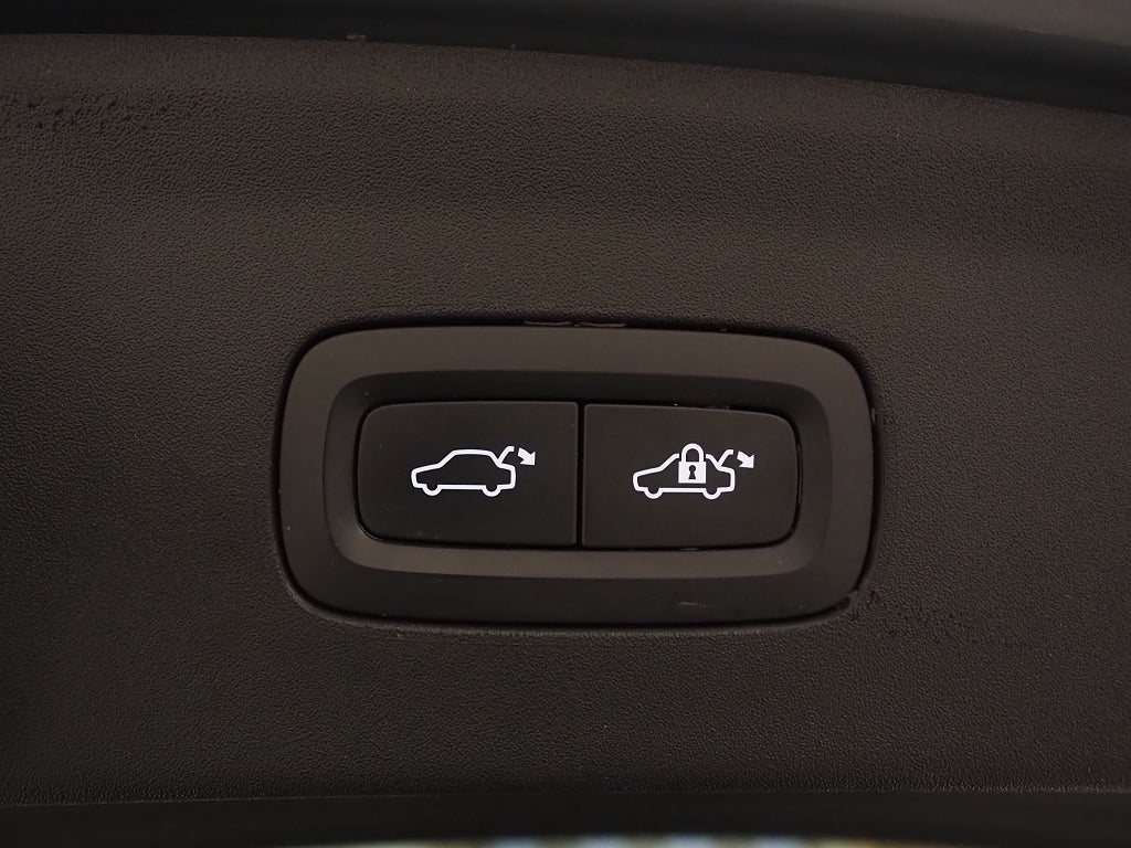 Polestar 2 LRDM 408hk |Plus|Pilot Lite|Drag|H/K|Pano|360°| 2023