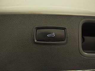 SUV Porsche Macan 25 av 25
