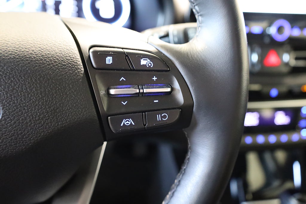 Hyundai i30 1,0 T-GDi MHEV Essential Kombi Aut Navi Kamera