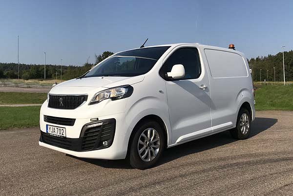 Peugeot Expert L1 PRO+ 2,0 120hk Drag/Backkamera/Blixtljus