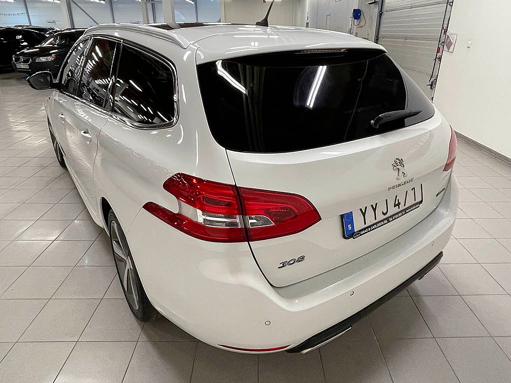 Peugeot 308 kombi 130Hk Gt-Line Automat