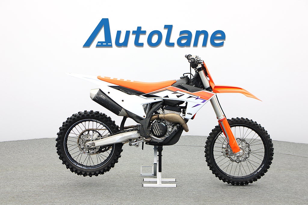 KTM 250 SX-F *Gångtid 82h ( Timräknare ) El-start