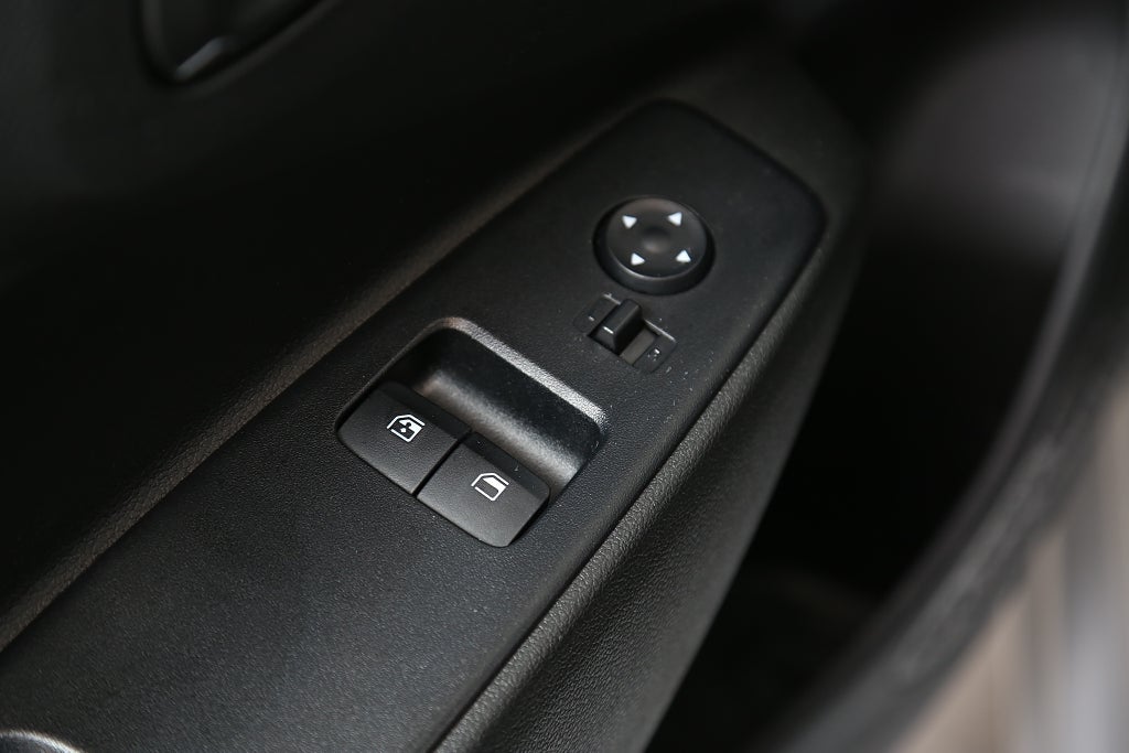 Hyundai i10 1,0 blue Essential Automat Nybilsgaranti 2023