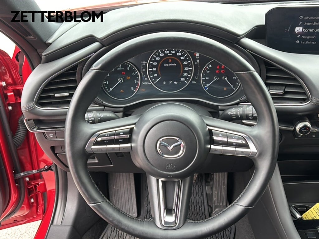 Halvkombi Mazda 3 12 av 15