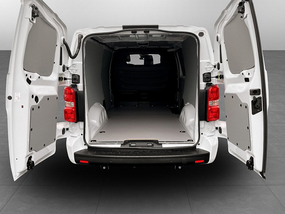 Bild på Peugeot Expert Plus 145hk Aut L3 - EDITION! SERVICE & VINTERHJUL INGÅR!