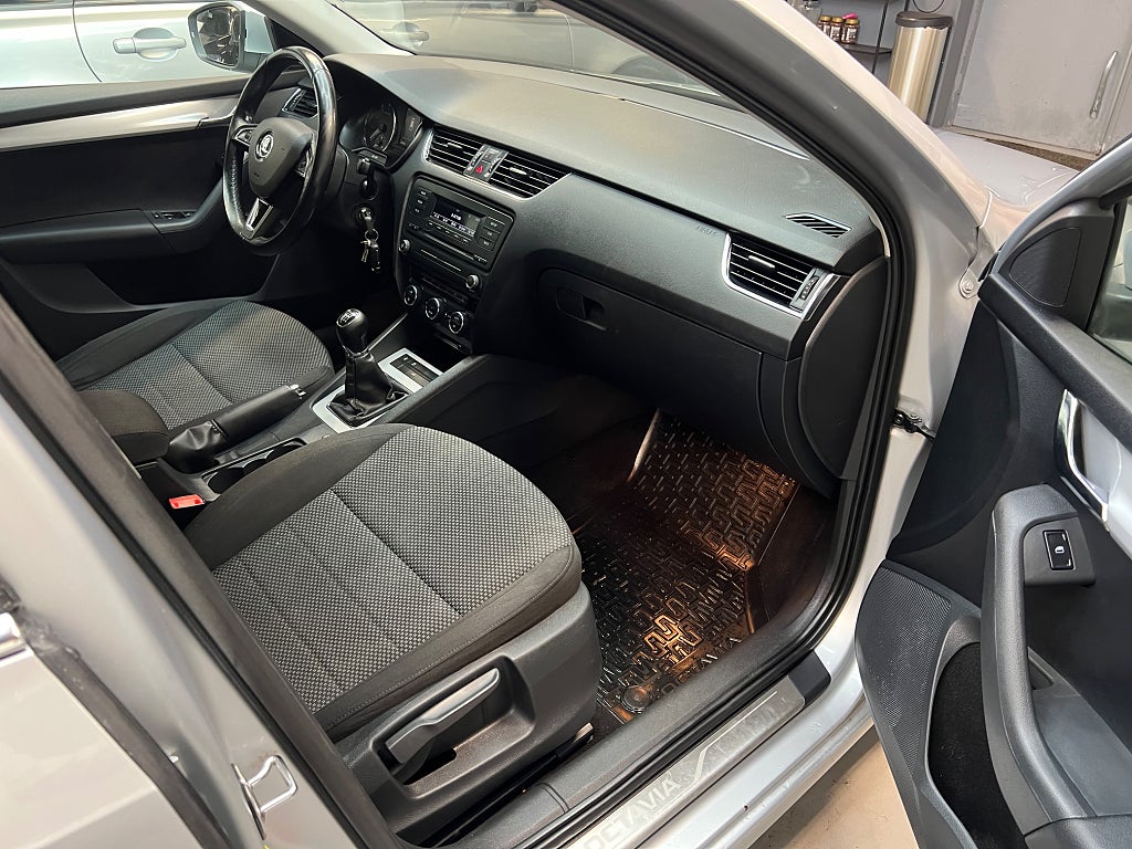Škoda Octavia Combi 1.2 TSI Manual, 105hp, 2014