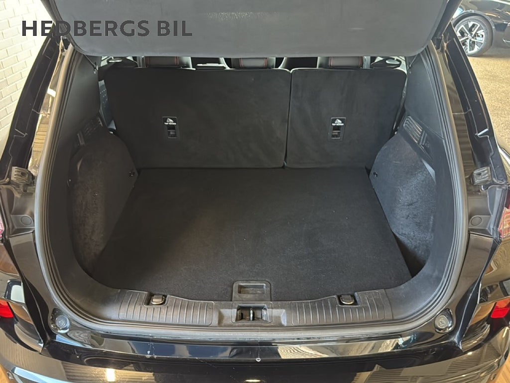 Ford Kuga Plug-In Hybrid Automat ST-Line  thumbnail