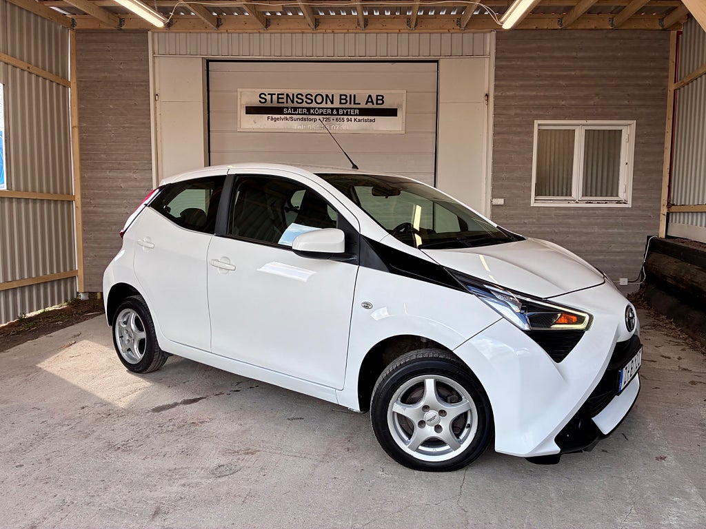 Toyota Aygo 5-dörrar 1.0 VVT-i X-PLAY 