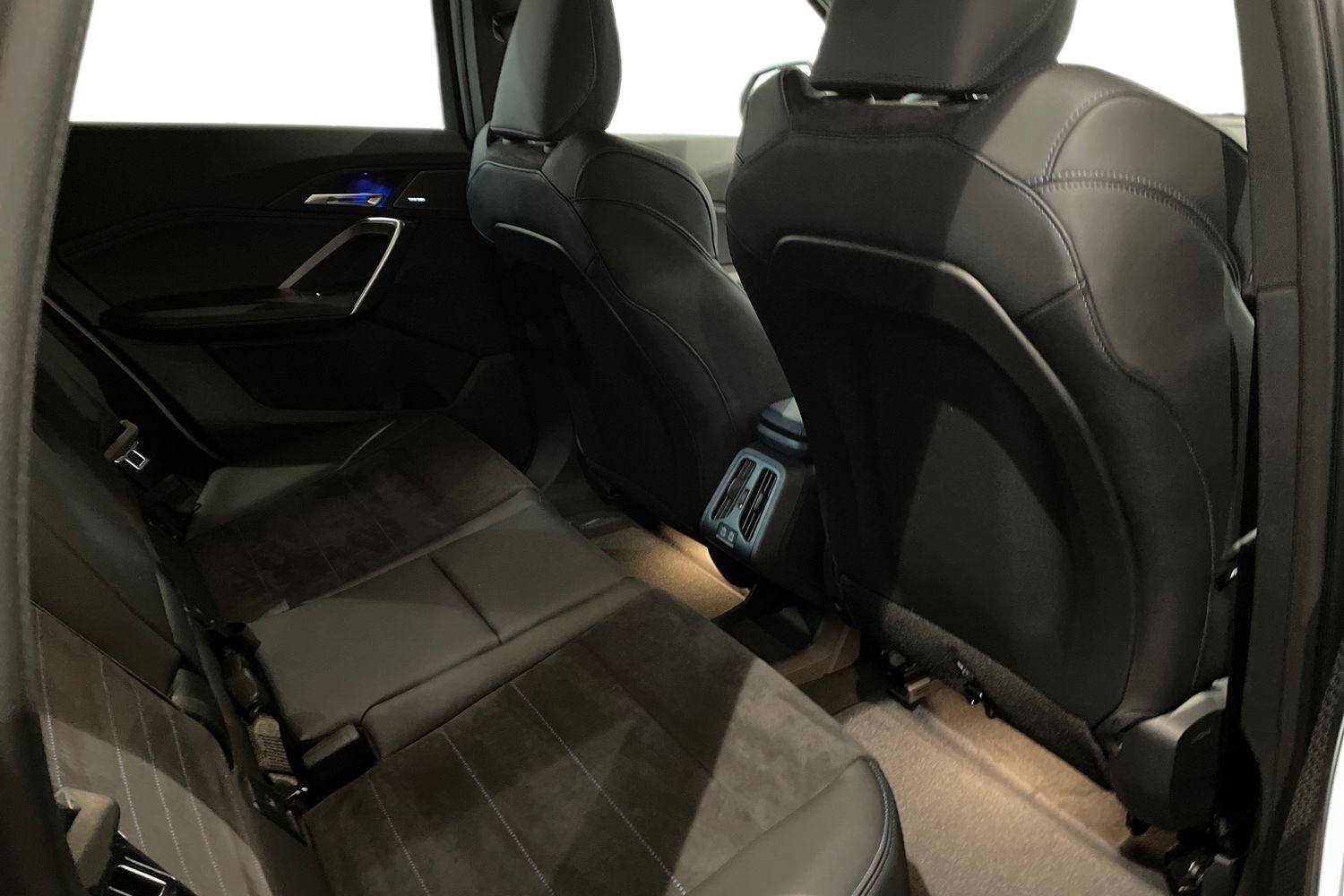 BMW iX1 eDrive 20 M Sport 2026, bild 7/49