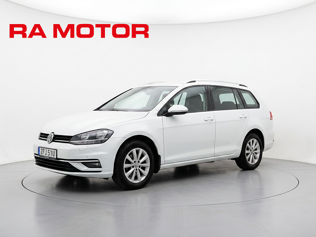Volkswagen Golf SC 1.6 TDI 116hk | D-värm | Backkamera | Adaptiv-Fart 2019