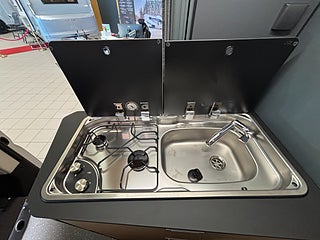 Husbil-halvintegrerad Adria TWIN SELECT 640 SLB 13 av 19