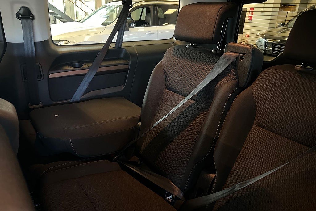 Toyota ProAce Verso Electric 75 kWh, 136hp, 2021
