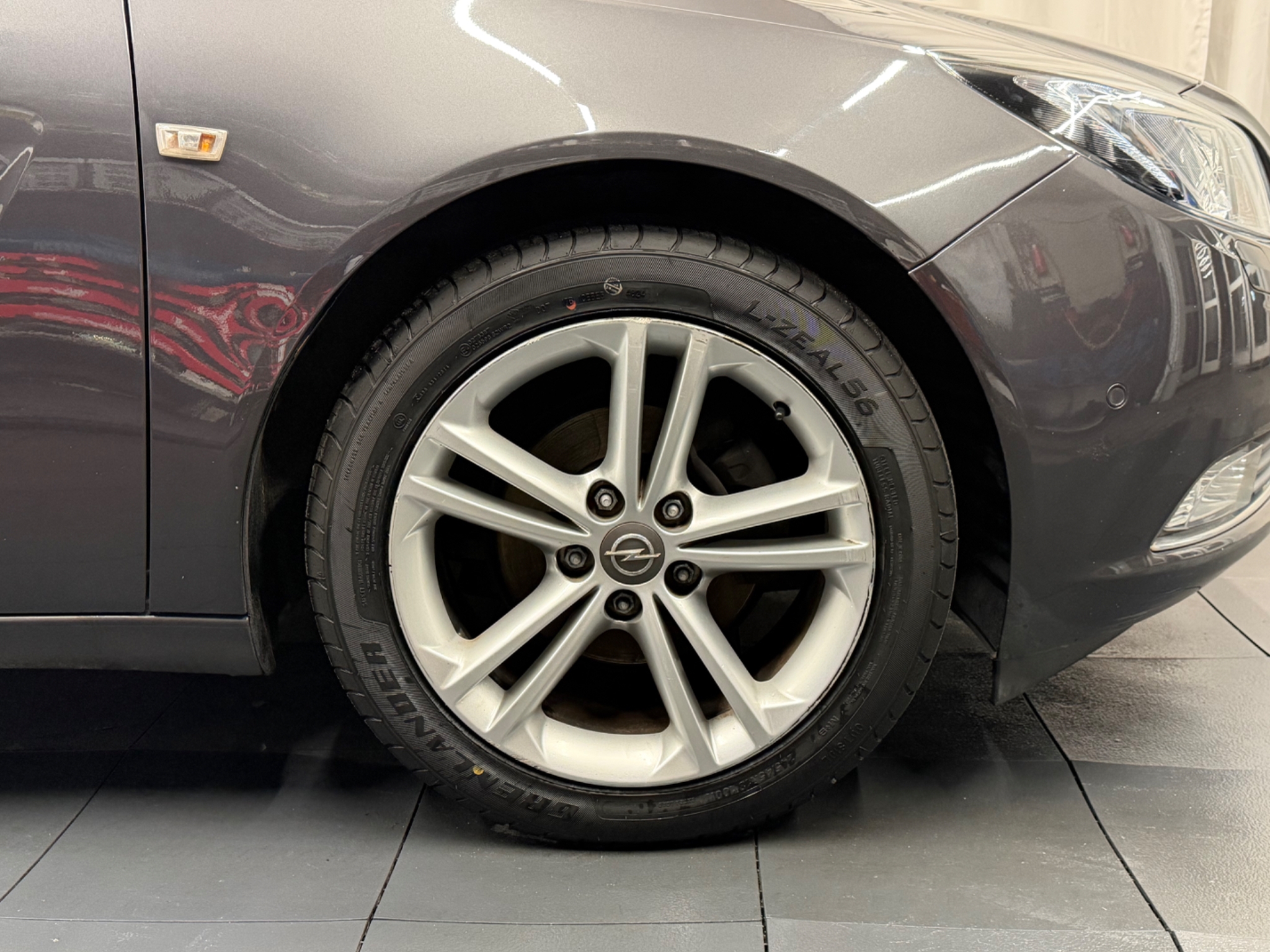 Opel Insignia 2011, bild 6/52