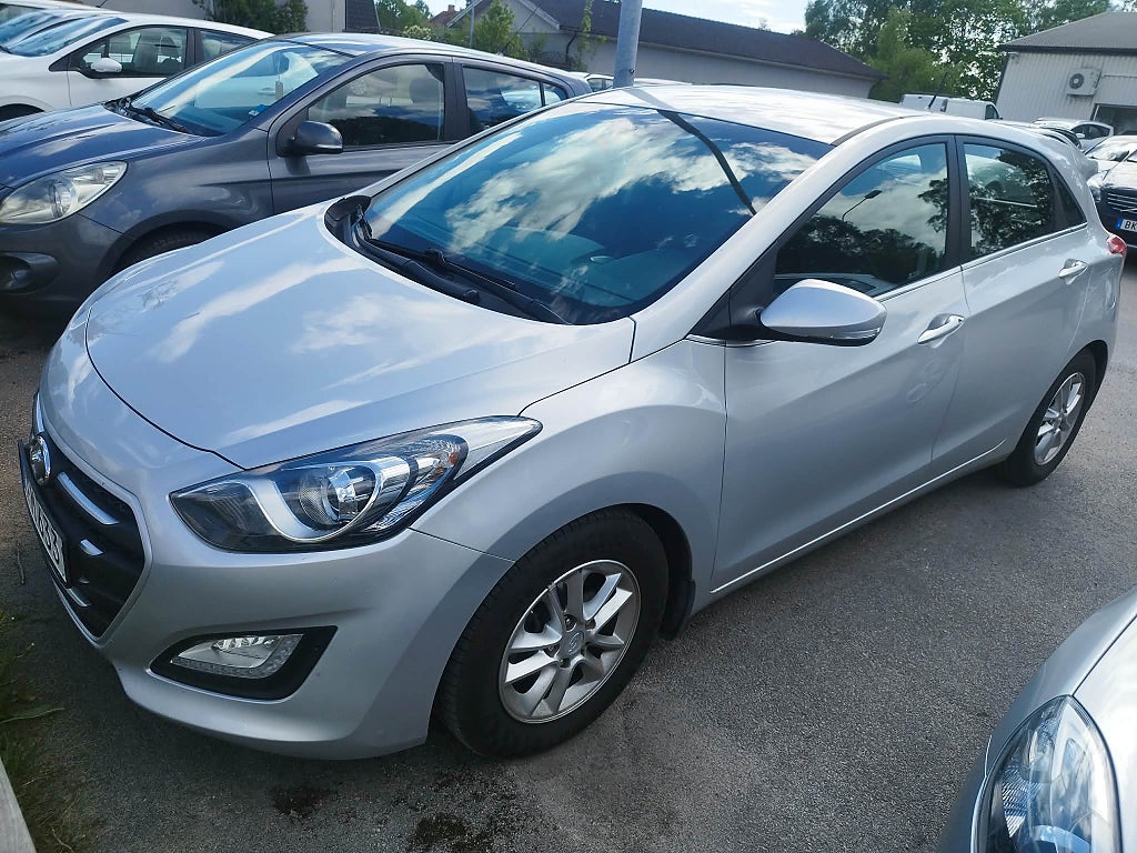 Hyundai i30 5-dörrar 1.6 CRDi Comfort Eco Euro 6