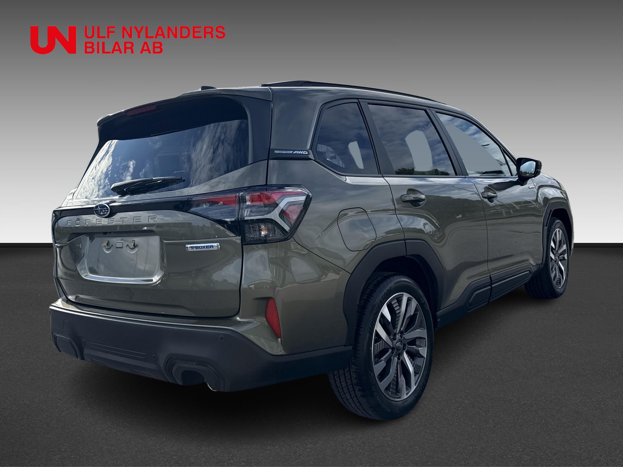 Subaru Forester 2.0i e-boxer Limited 2026, photo 4/49