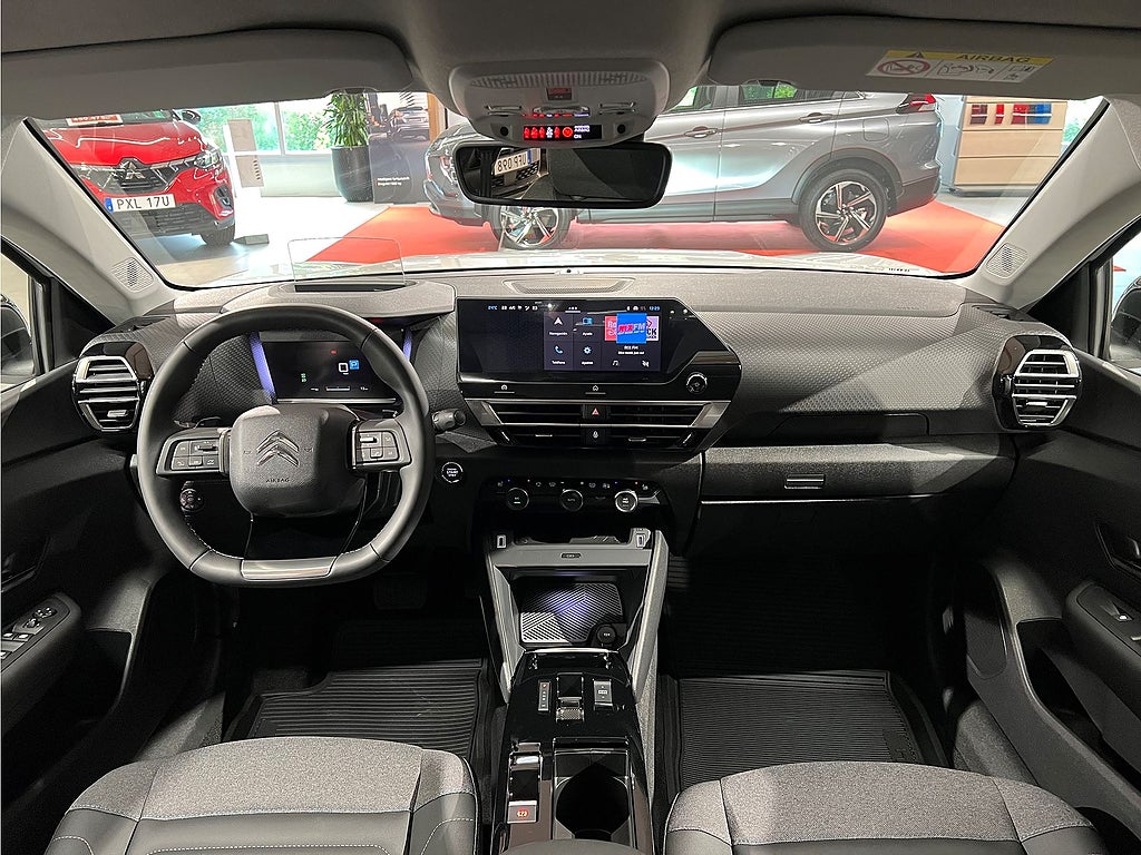 Bild på Citroën C4 X Shine+ PureTech 130hk Aut - OMGÅENDE LEVERANS!