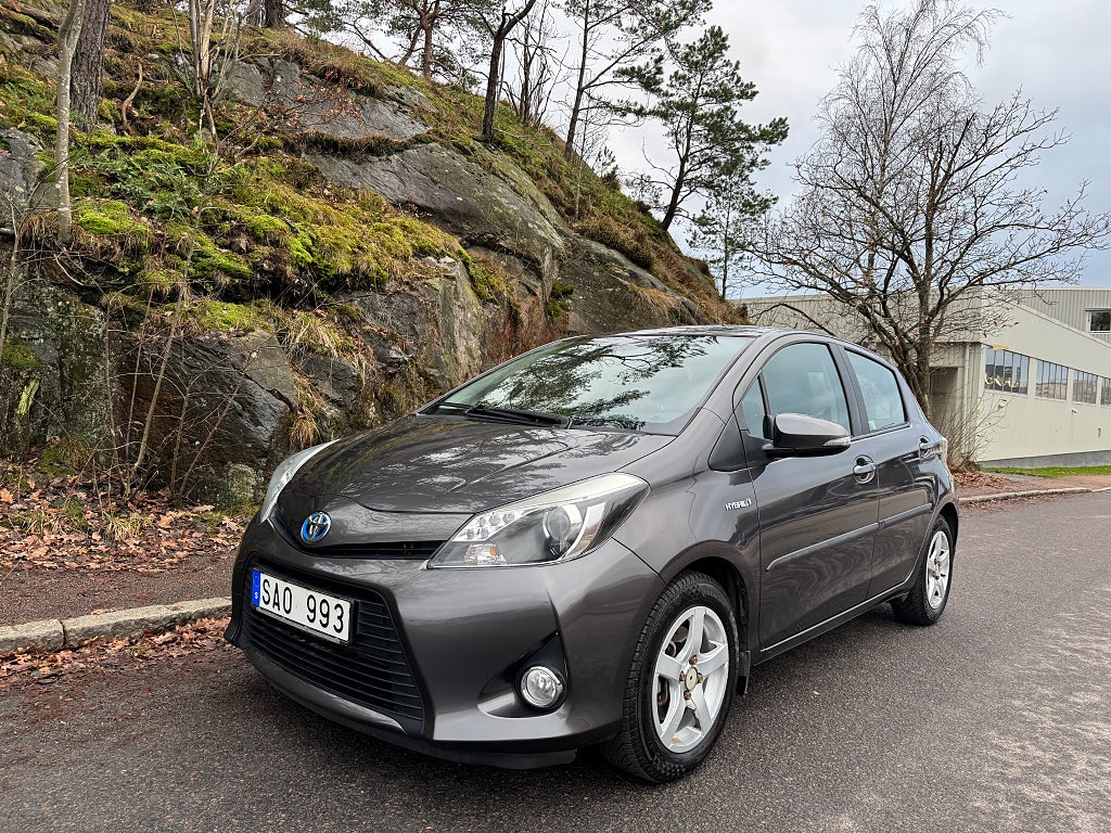 Toyota Yaris Hybrid e-CVT Active Euro 5