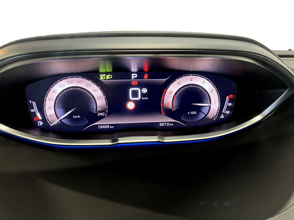 Bild på Peugeot 3008 GT 1.2 PT 130hk B-KAMERA CARPLAY