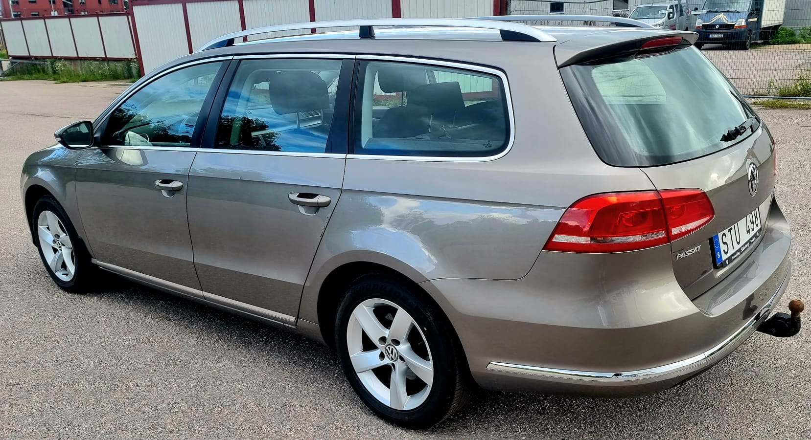 Volkswagen Passat 2011, bild 4/38