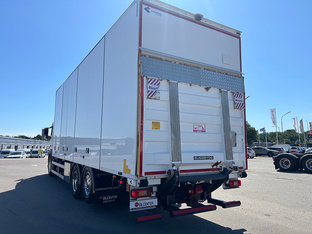 Volvo FM 410 6x2 Skåpbil, Öppningsbarsida, Bussbygg, Värmare