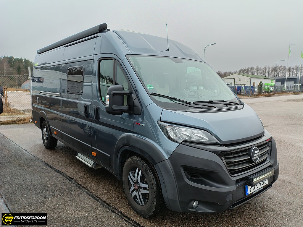 Hymer YELLOWSTONE B-Kort Långbädd 180Hk