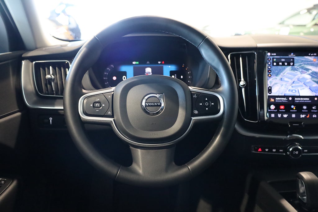 Volvo XC60 B4 AUT Momentum Advanced Navi Kamera Keyless CarPlay