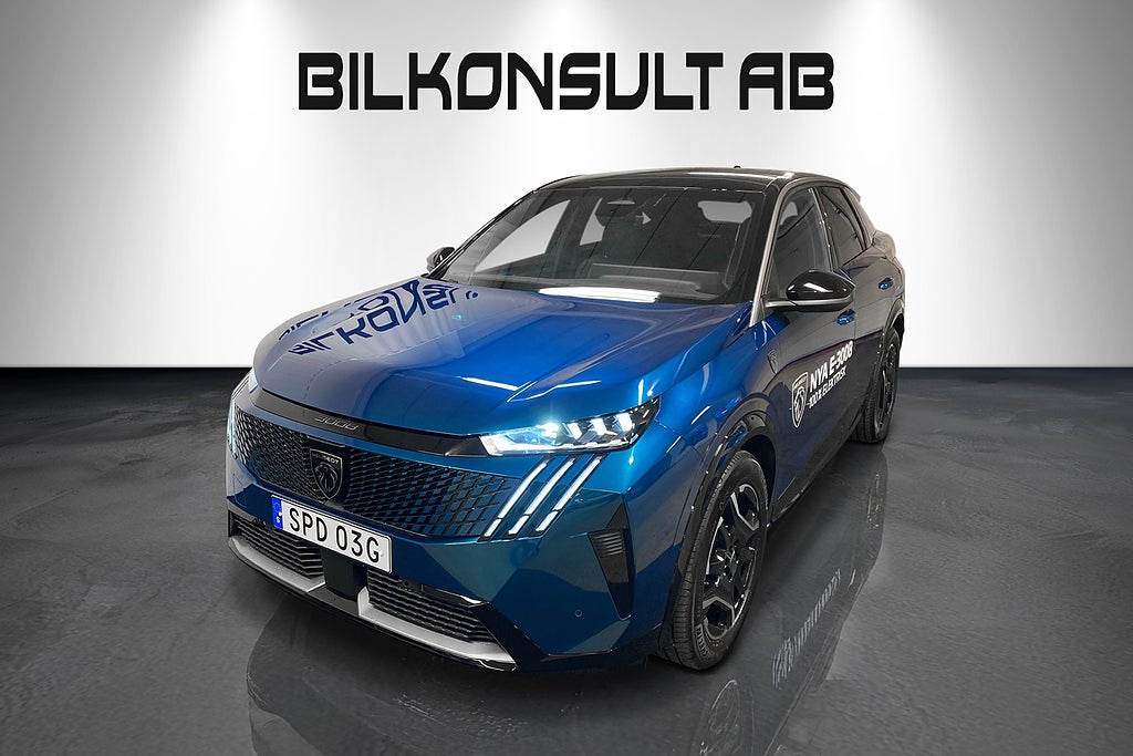 Peugeot E-3008 GT / Drag / 73 KW / 525 km 