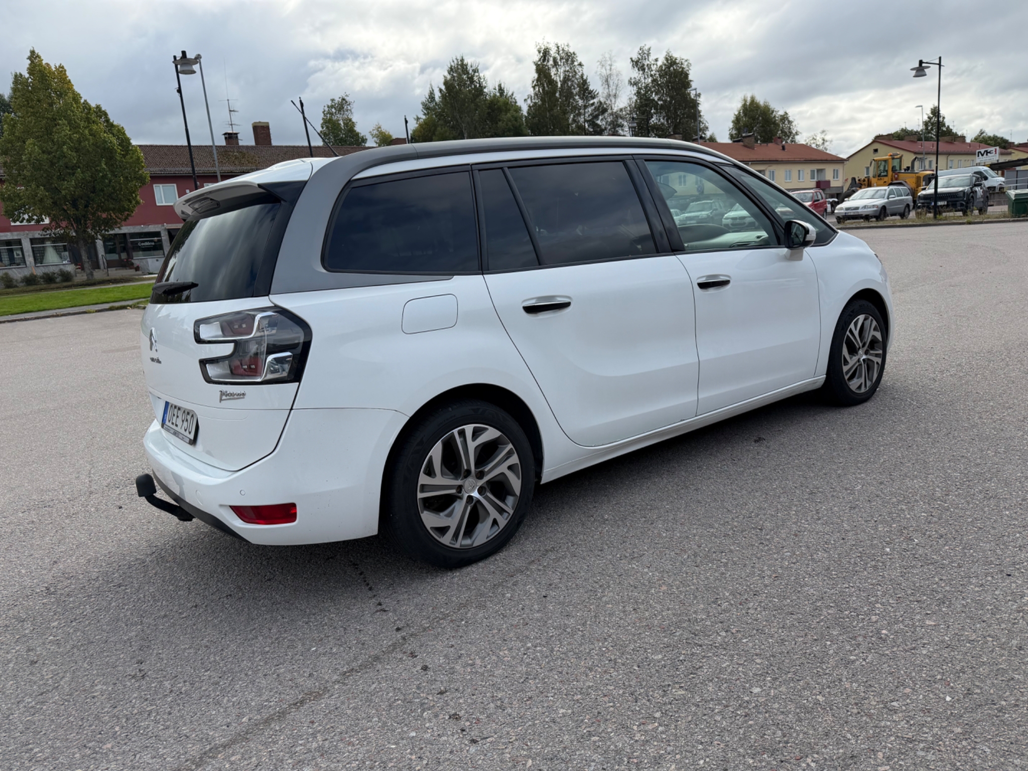 Citroen Grand C4 Picasso 2016, bild 5/10