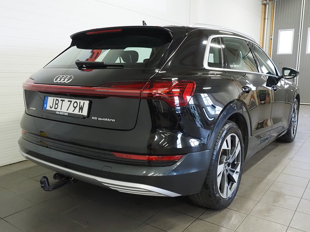 Audi e-tron 55 408hk Quattro Proline Drag Cockpit Navi Kamera 2023
