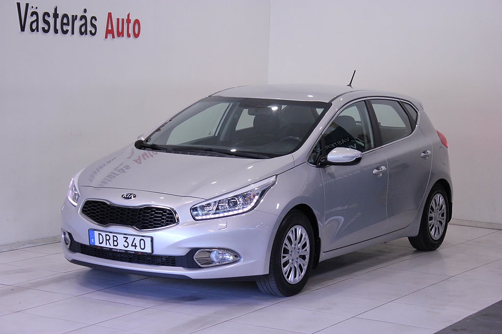 Kia Ceed cee'd 1.6 CRDi EX 10000 mil Comfort 110hk