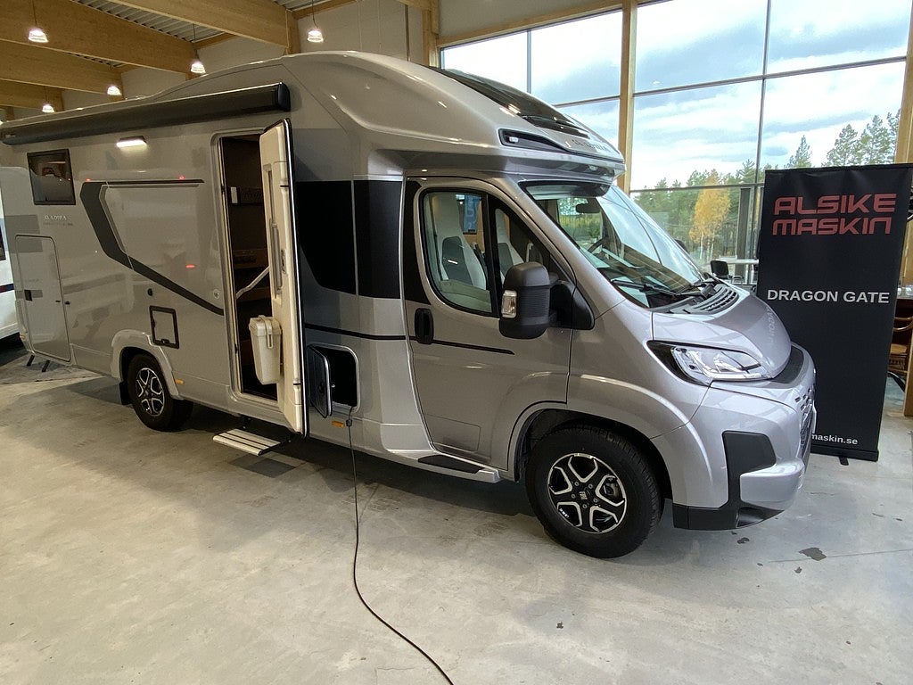 Adria Coral Supreme 670 SL ALDE/5bältes/Ugn/Stort garage