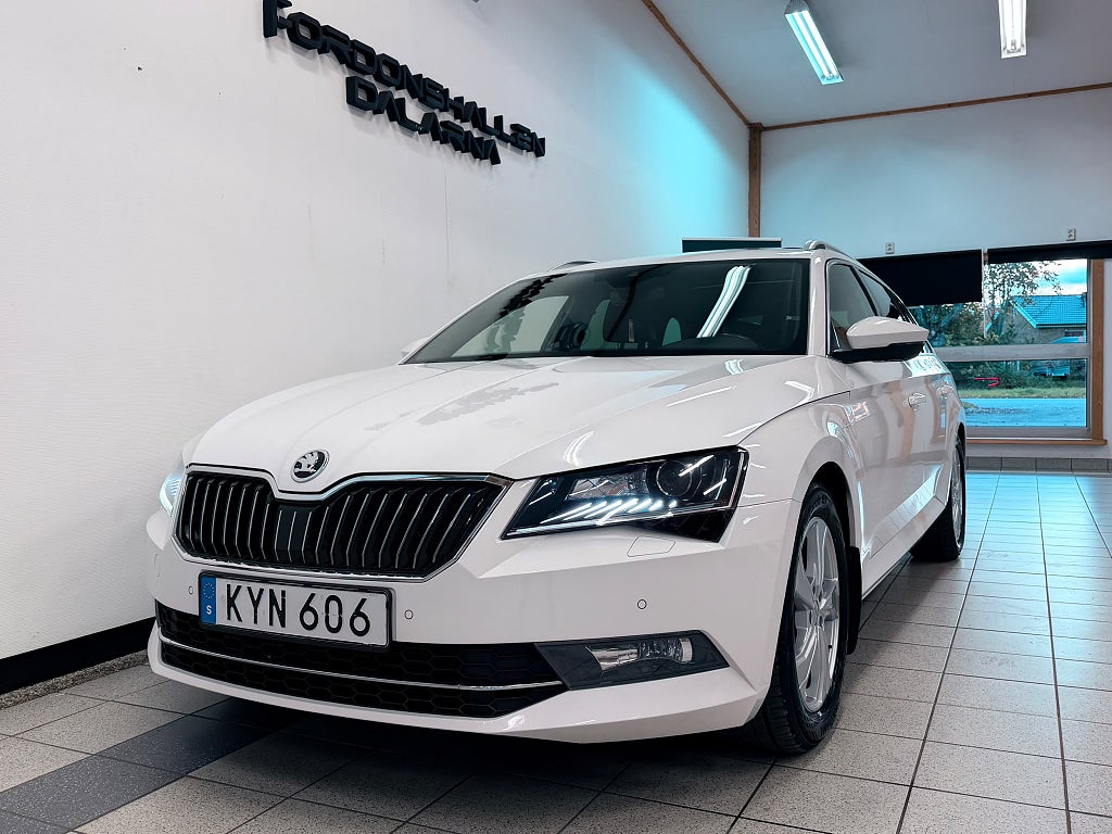 Skoda Superb Kombi 2.0 TDI 4x4 SCR Business Edition L&K PANO/Se spec