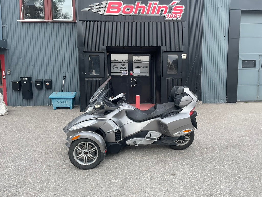 Can-Am Spyder RT-S -12 