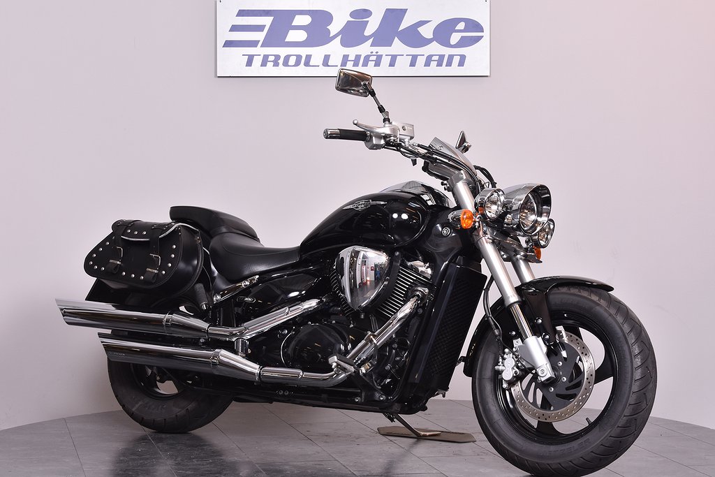 Suzuki Intruder VZ800 / NYSERVAD/FR.328:-/MÅN