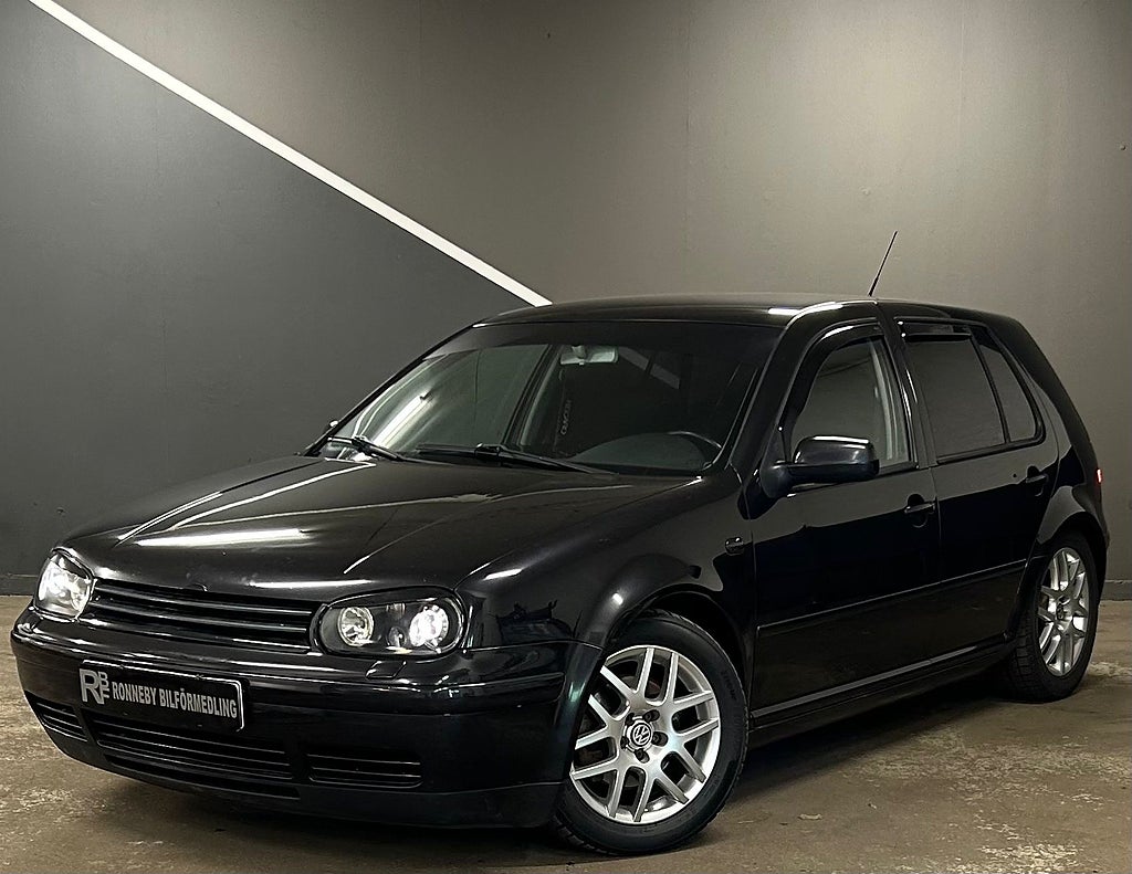 Volkswagen Golf 5-door GTI 1.8 T GTI
