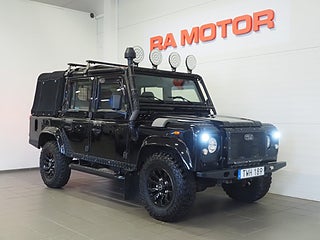 SUV Land Rover Defender 110 3 av 22