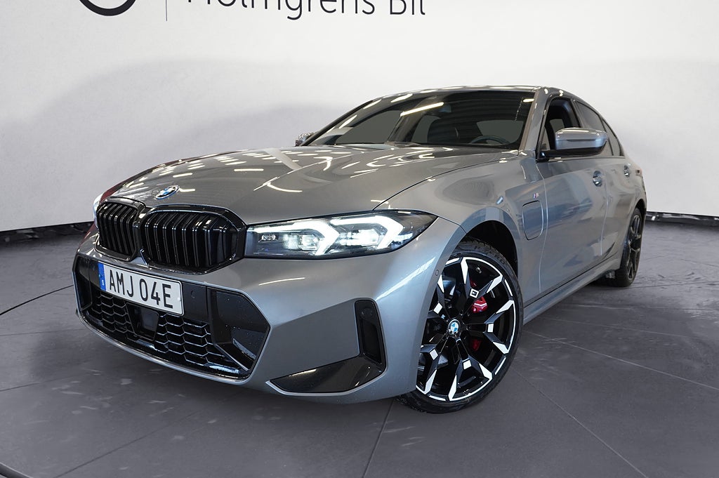 BMW 330 e xDrive Sedan 4,95% ränta M-Sport Pro H K Fartpilot Drag 19
